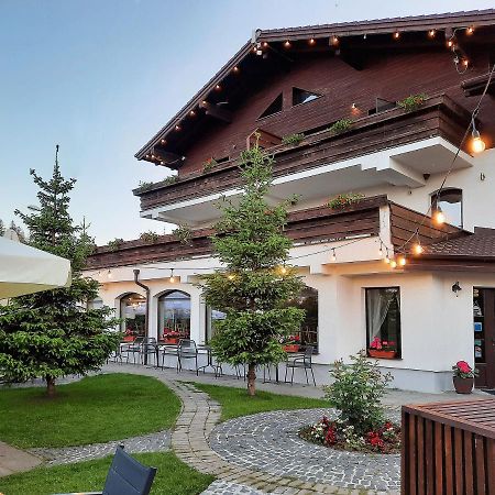 Pensiune & Restaurant Victoria Пэлтиниш Экстерьер фото