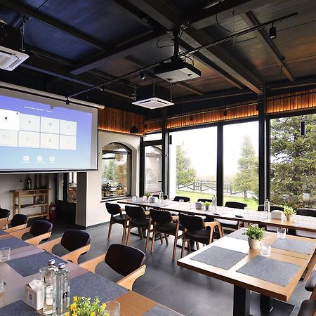 Pensiune & Restaurant Victoria Пэлтиниш Экстерьер фото