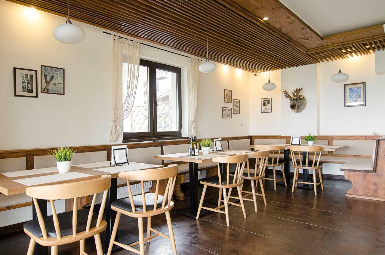 Pensiune & Restaurant Victoria Пэлтиниш Экстерьер фото